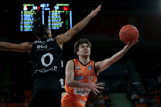 这场比赛的 这场比赛的